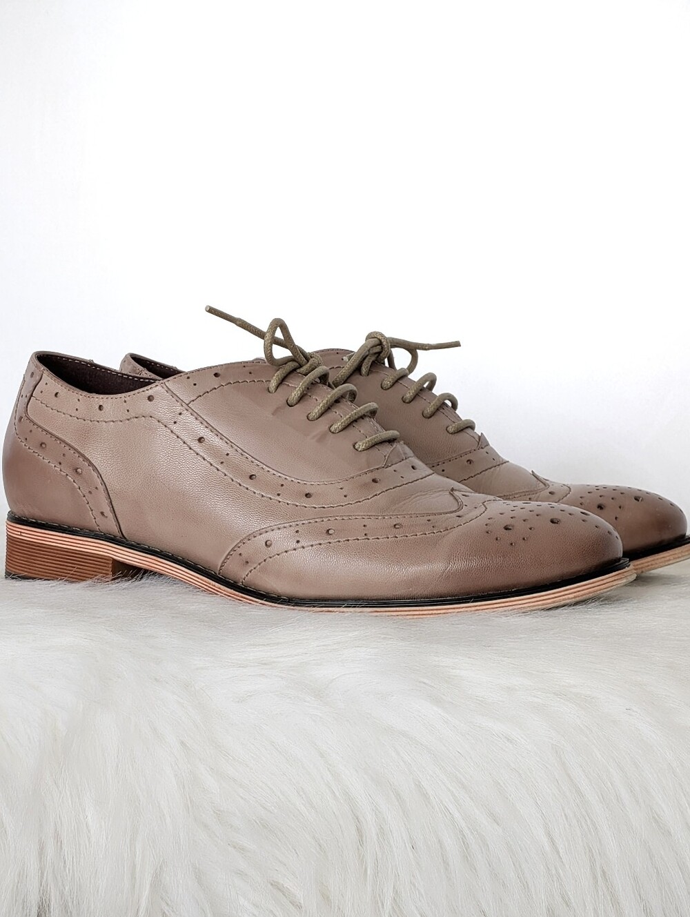 Mona Flying Leather Oxford Shoe